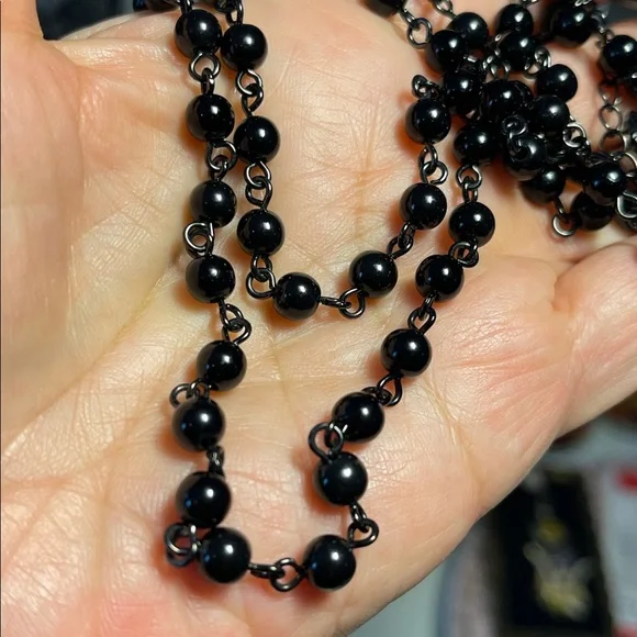 34” Glass Bead Necklace With 3” Black Metal Cross - Picture 5 of 5